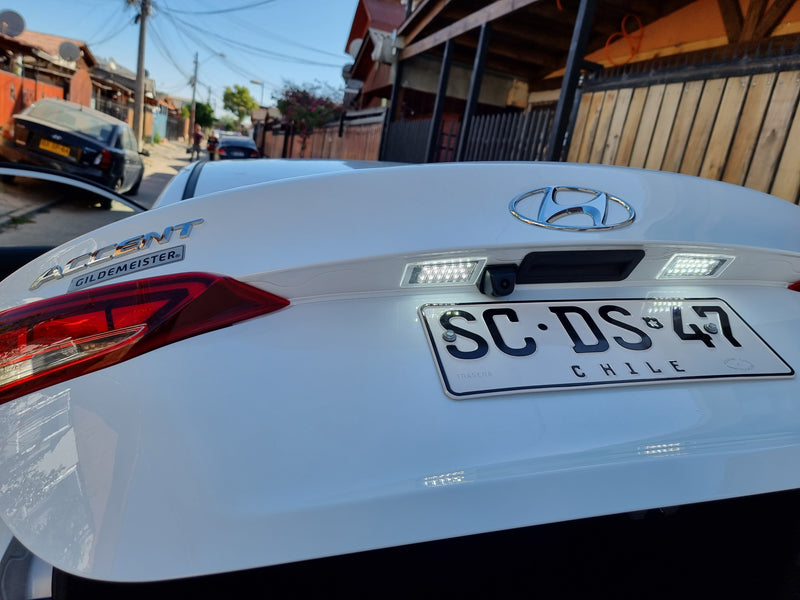 Cargue la imagen en el visor de la galería, Foco Patente LED | Kia Cerato Hyundai Elantra